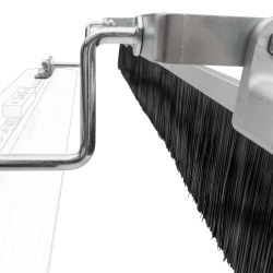 Szczotka do betonu z aluminiowym uchwytem Fresno Toolsa z mocowaniem